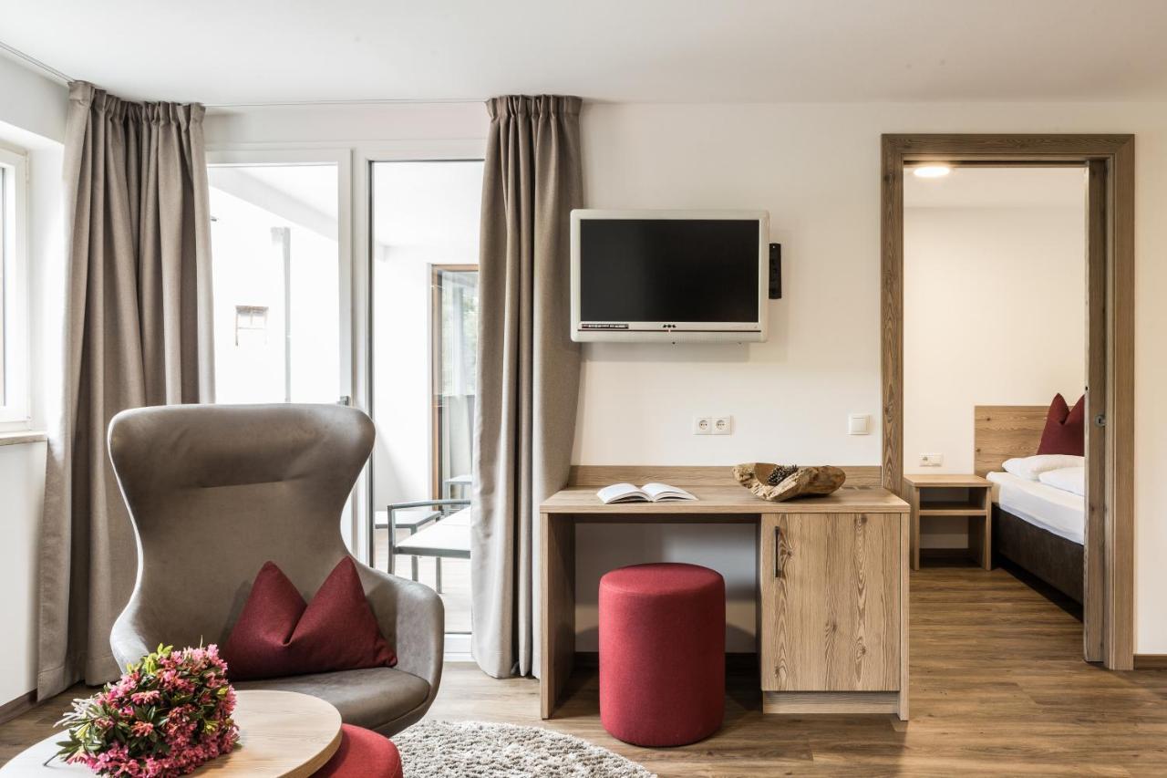 Hotel Zum Loewen - Al Leone Meltina Εξωτερικό φωτογραφία