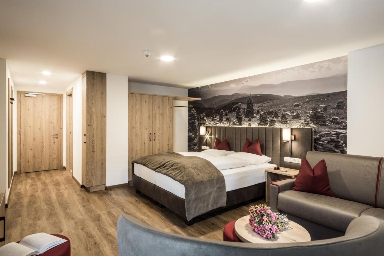 Hotel Zum Loewen - Al Leone Meltina Εξωτερικό φωτογραφία