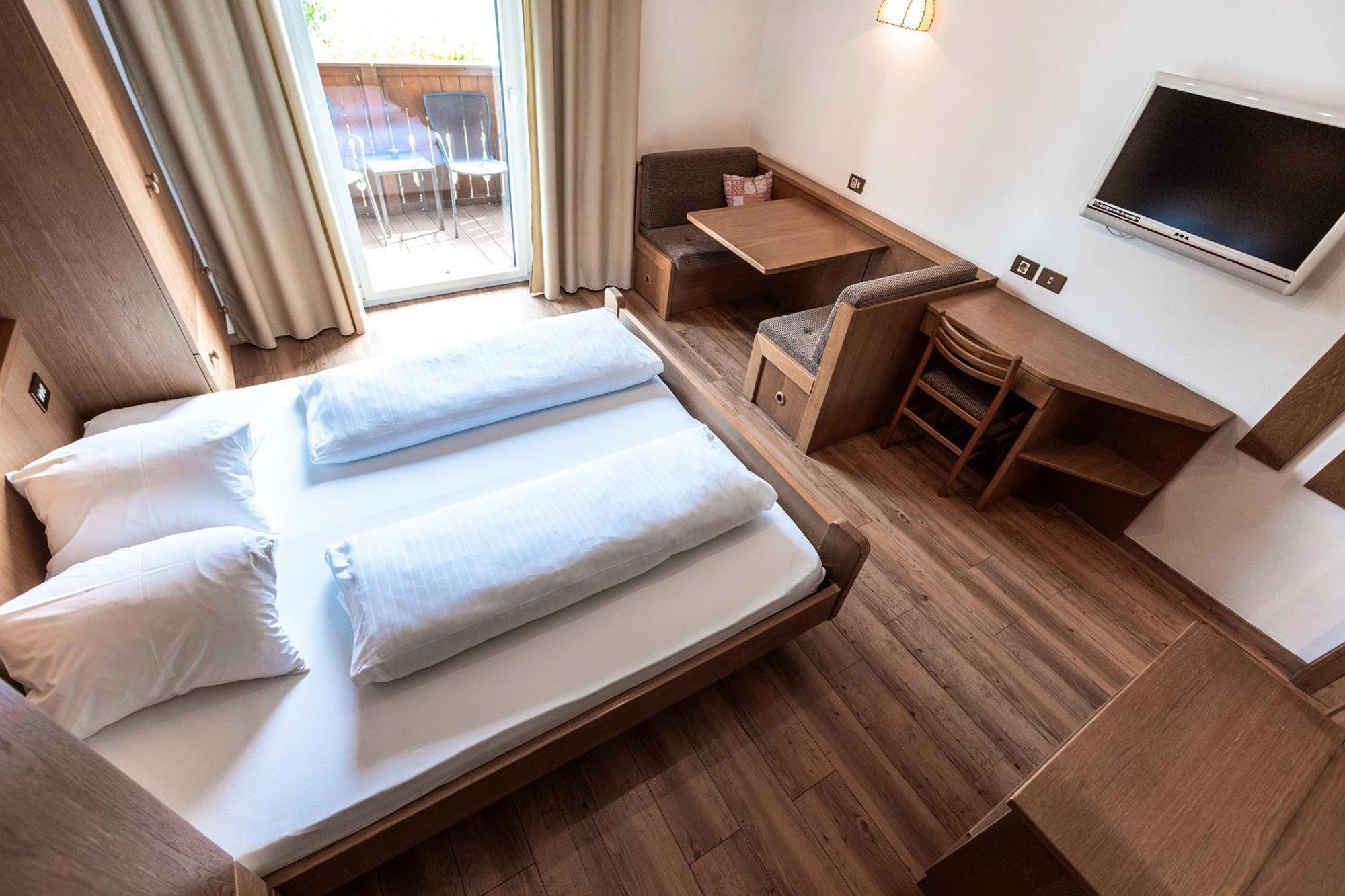 Hotel Zum Loewen - Al Leone Meltina Εξωτερικό φωτογραφία