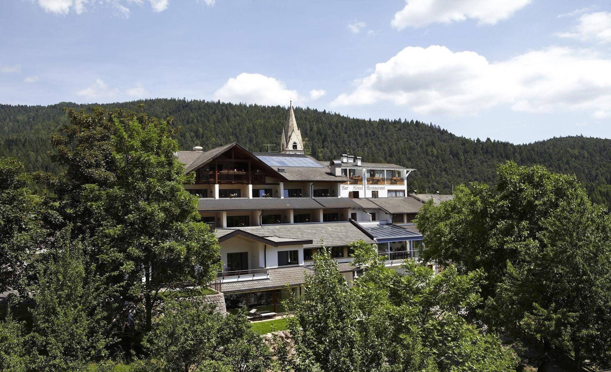 Hotel Zum Loewen - Al Leone Meltina Εξωτερικό φωτογραφία